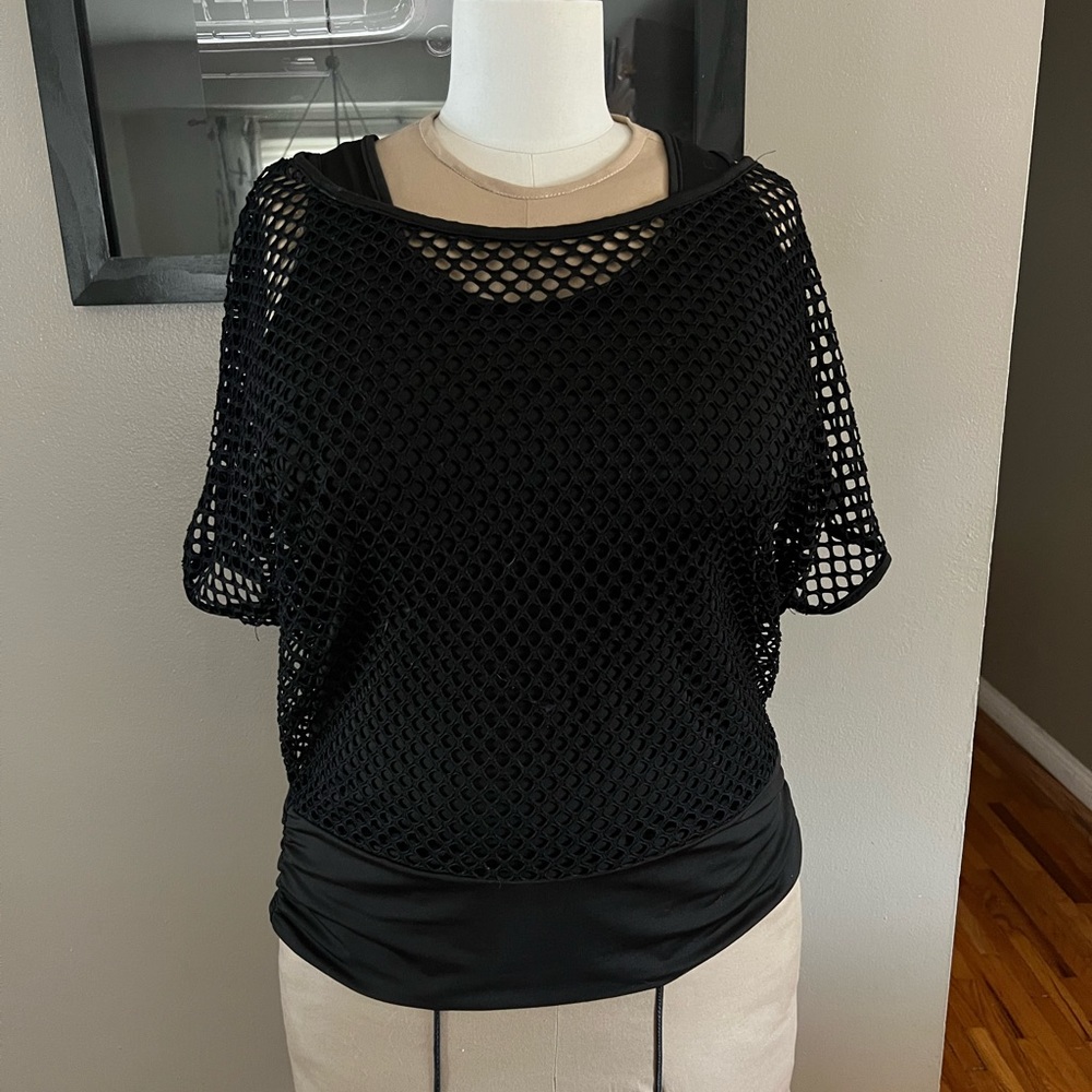 Black Net overlay top